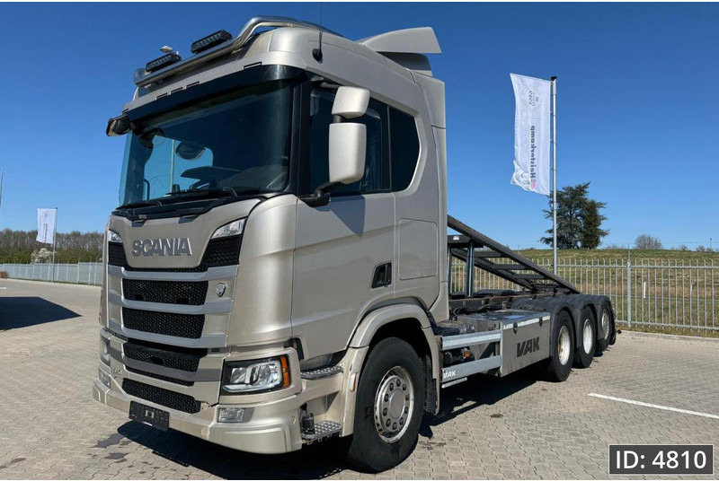 Scania R540 Topline, Euro 6, / 8x4 / BDF / Tipper / Steering axle, Intarder - Camión portacontenedore/ Intercambiable: foto 1 Scania R540 Topline, Euro 6, / 8x4 / BDF / Tipper / Steering axle, Intarder - Camión portacontenedore/ Intercambiable: foto 1