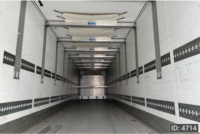Schmitz Cargobull Thermo king SLXe400 / Double stock / Huckepack / 4 pcs - Semirremolque frigorífico: foto 5 Schmitz Cargobull Thermo king SLXe400 / Double stock / Huckepack / 4 pcs - Semirremolque frigorífico: foto 5