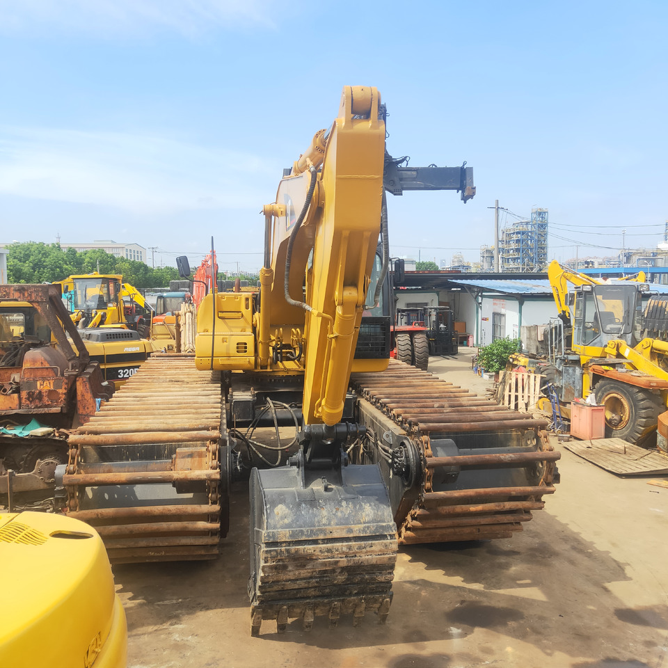 CATERPILLAR 320C - Excavadora de cadenas: foto 4 CATERPILLAR 320C - Excavadora de cadenas: foto 4