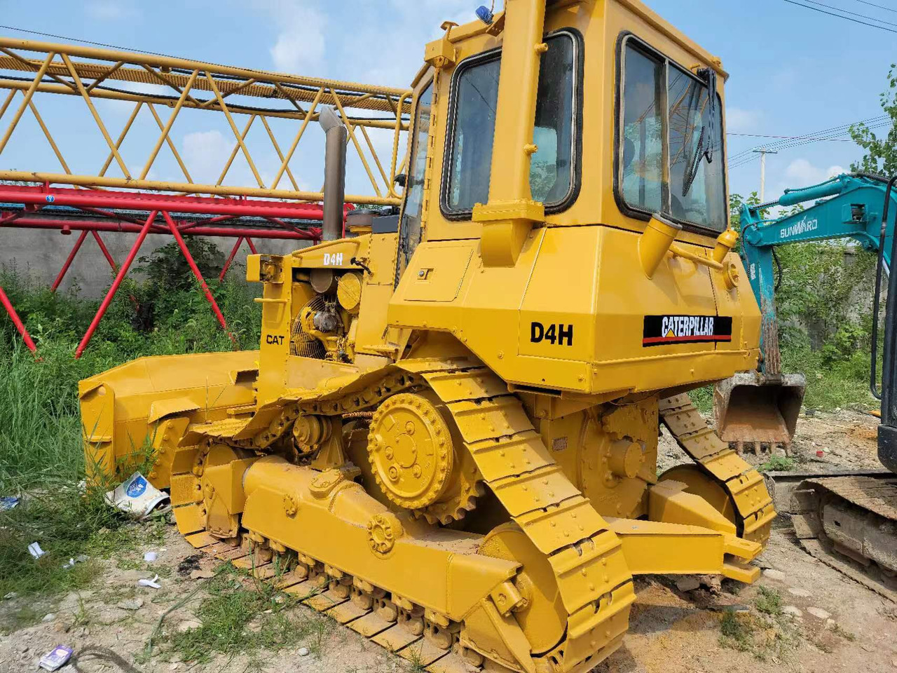 CATERPILLAR D4H - Bulldozer: foto 3 CATERPILLAR D4H - Bulldozer: foto 3