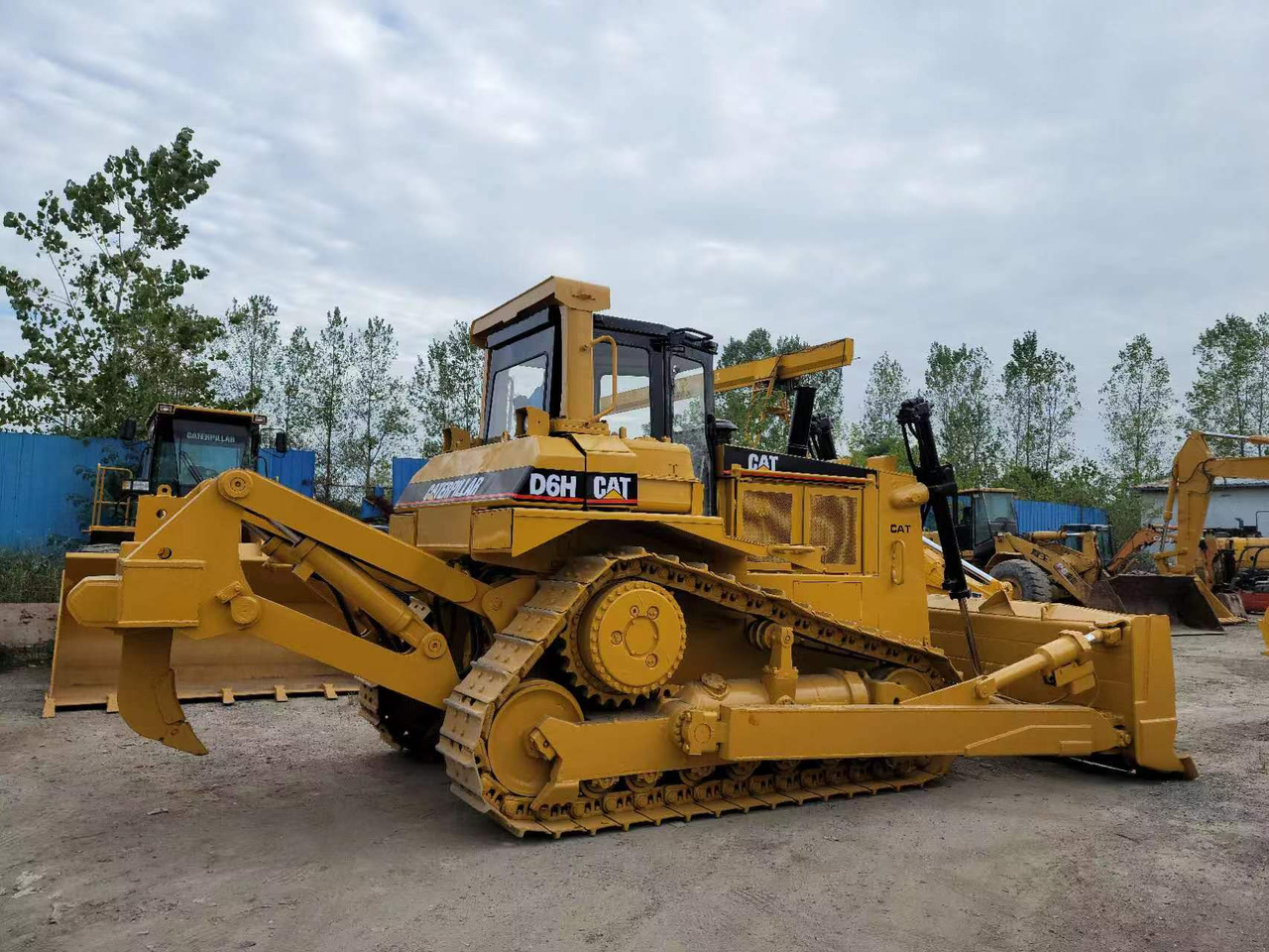 CATERPILLAR D6H - Bulldozer: foto 3 CATERPILLAR D6H - Bulldozer: foto 3