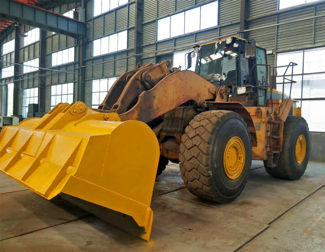 CATERPILLAR Wheel Loader CAT 980G - Cargadora de ruedas: foto 2 CATERPILLAR Wheel Loader CAT 980G - Cargadora de ruedas: foto 2