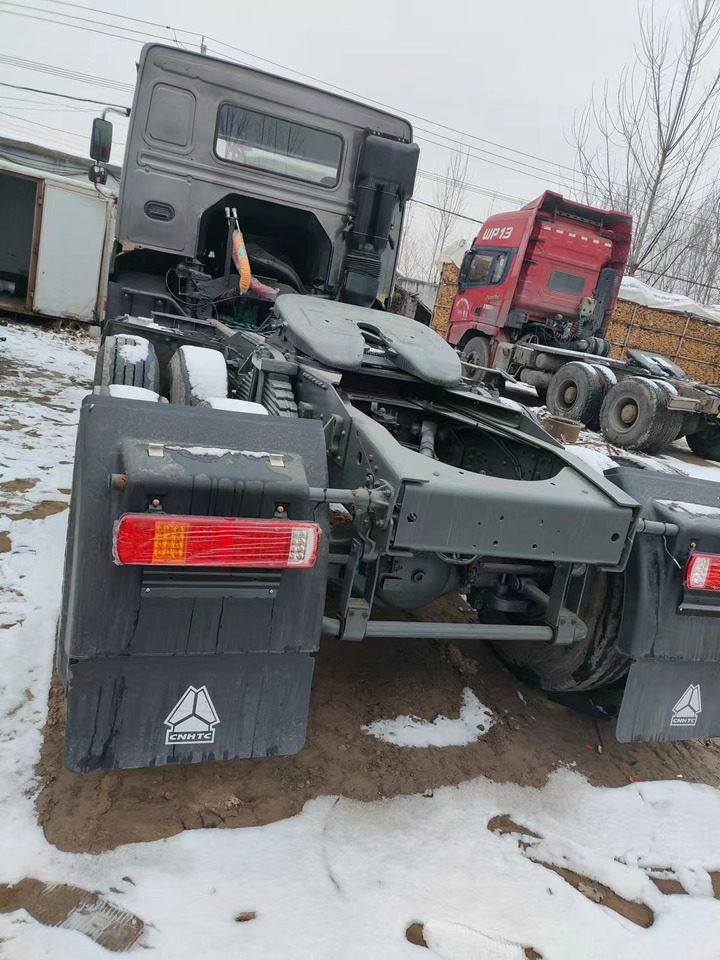SINOTRUK HOWO 371 CLICK HERE FOR DISCOUNT - Cabeza tractora: foto 5 SINOTRUK HOWO 371 CLICK HERE FOR DISCOUNT - Cabeza tractora: foto 5