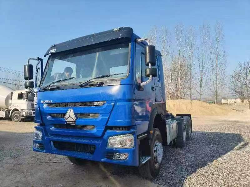 SINOTRUK HOWO 375 CLICK HERE FOR DISCOUNT - Cabeza tractora: foto 1 SINOTRUK HOWO 375 CLICK HERE FOR DISCOUNT - Cabeza tractora: foto 1