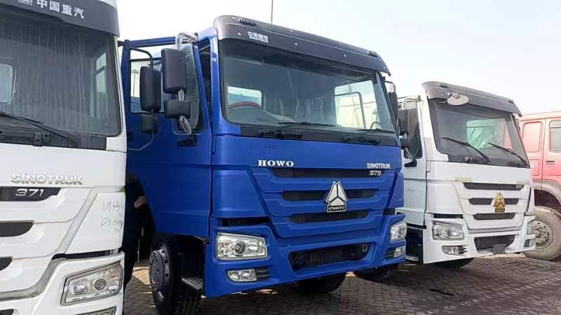 SINOTRUK HOWO 375 CLICK HERE FOR DISCOUNT - Cabeza tractora: foto 3 SINOTRUK HOWO 375 CLICK HERE FOR DISCOUNT - Cabeza tractora: foto 3