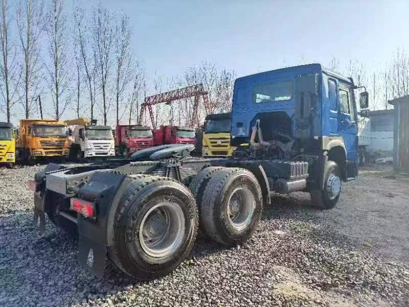 SINOTRUK HOWO 375 CLICK HERE FOR DISCOUNT - Cabeza tractora: foto 4 SINOTRUK HOWO 375 CLICK HERE FOR DISCOUNT - Cabeza tractora: foto 4