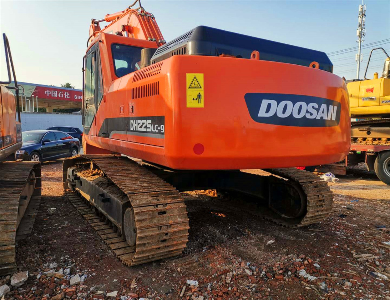 DOOSAN Crawler Excavator DH225 Click Here for Discount - Excavadora de cadenas: foto 5 DOOSAN Crawler Excavator DH225 Click Here for Discount - Excavadora de cadenas: foto 5