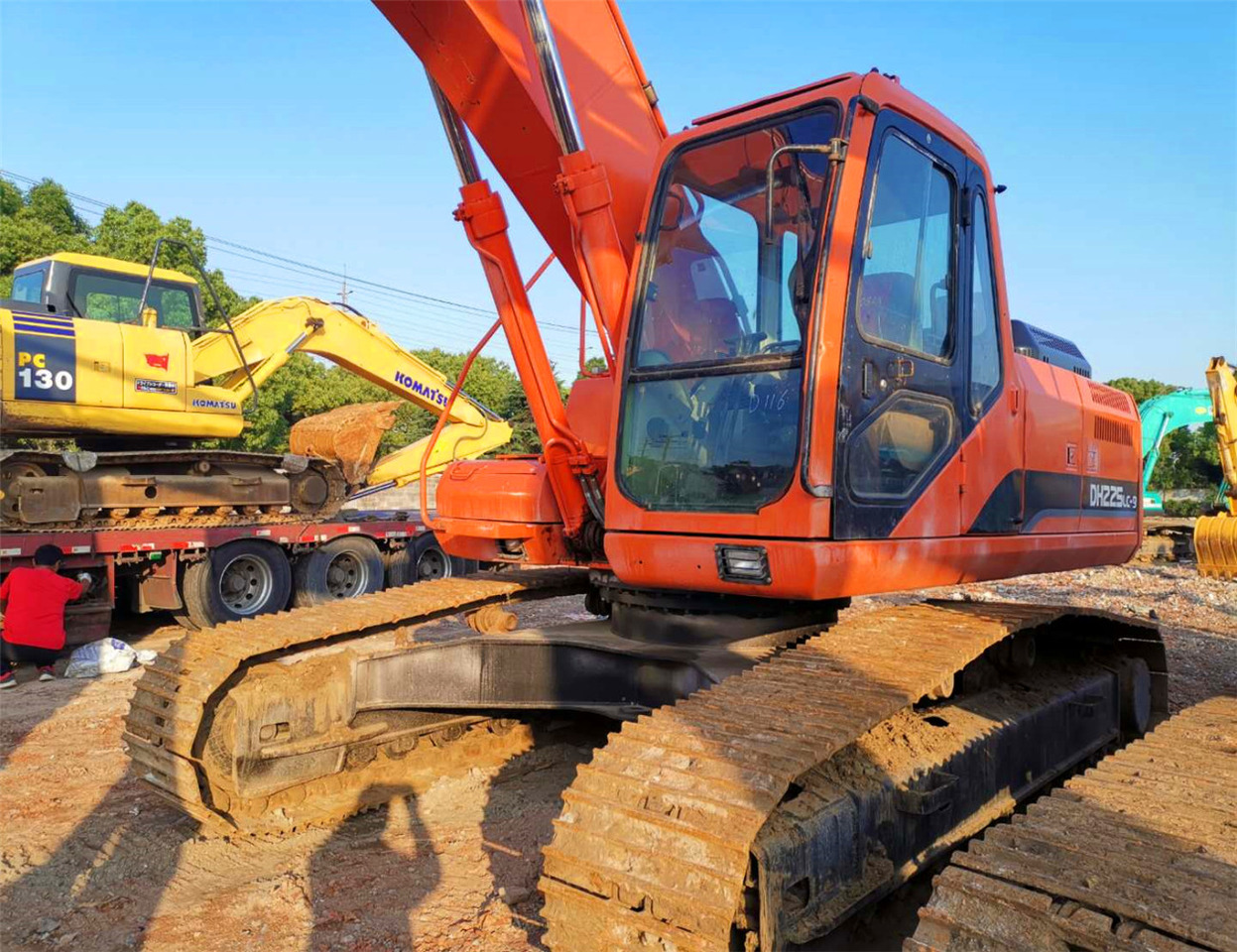 DOOSAN Crawler Excavator DH225 Click Here for Discount - Excavadora de cadenas: foto 2 DOOSAN Crawler Excavator DH225 Click Here for Discount - Excavadora de cadenas: foto 2