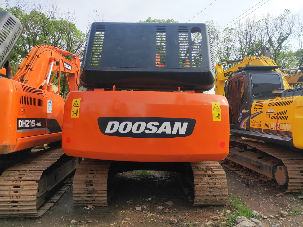 DOOSAN DH215LC-9 - Excavadora de cadenas: foto 4 DOOSAN DH215LC-9 - Excavadora de cadenas: foto 4