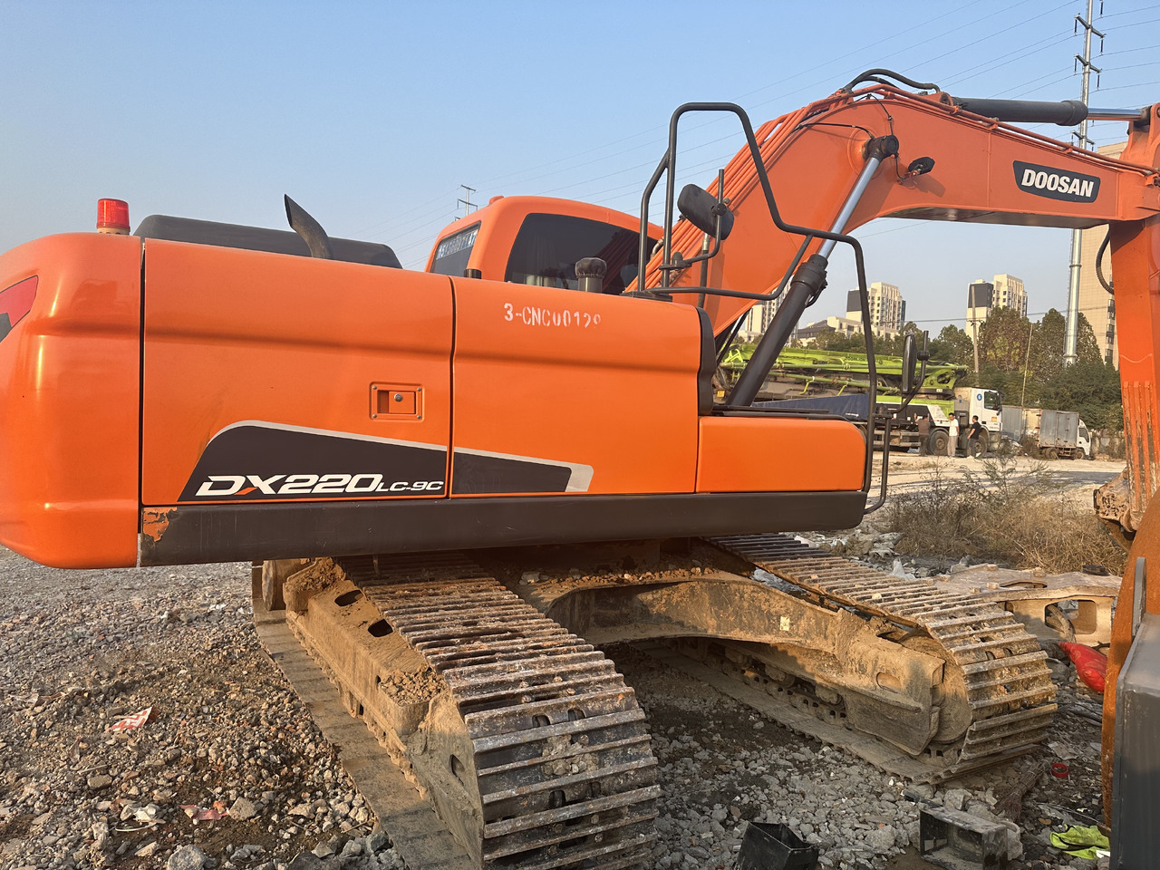 DOOSAN DX220 Crawler Excavator Good Condition - Excavadora de cadenas: foto 3 DOOSAN DX220 Crawler Excavator Good Condition - Excavadora de cadenas: foto 3