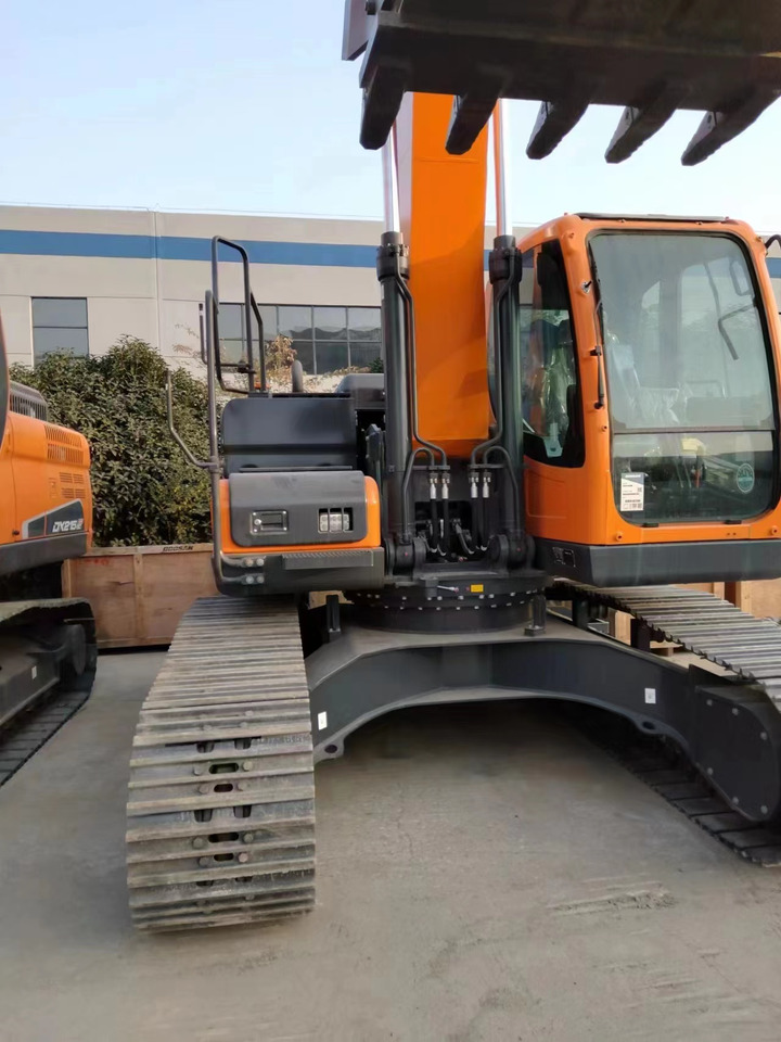 DOOSAN DX225LC-9 - Excavadora de cadenas: foto 5 DOOSAN DX225LC-9 - Excavadora de cadenas: foto 5