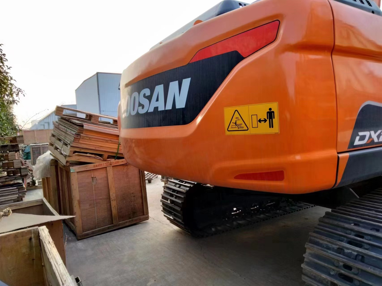 DOOSAN DX225LC-9 - Excavadora de cadenas: foto 4 DOOSAN DX225LC-9 - Excavadora de cadenas: foto 4