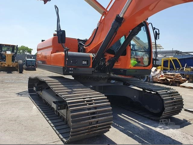 DOOSAN DX225LCA - Excavadora de cadenas: foto 5 DOOSAN DX225LCA - Excavadora de cadenas: foto 5