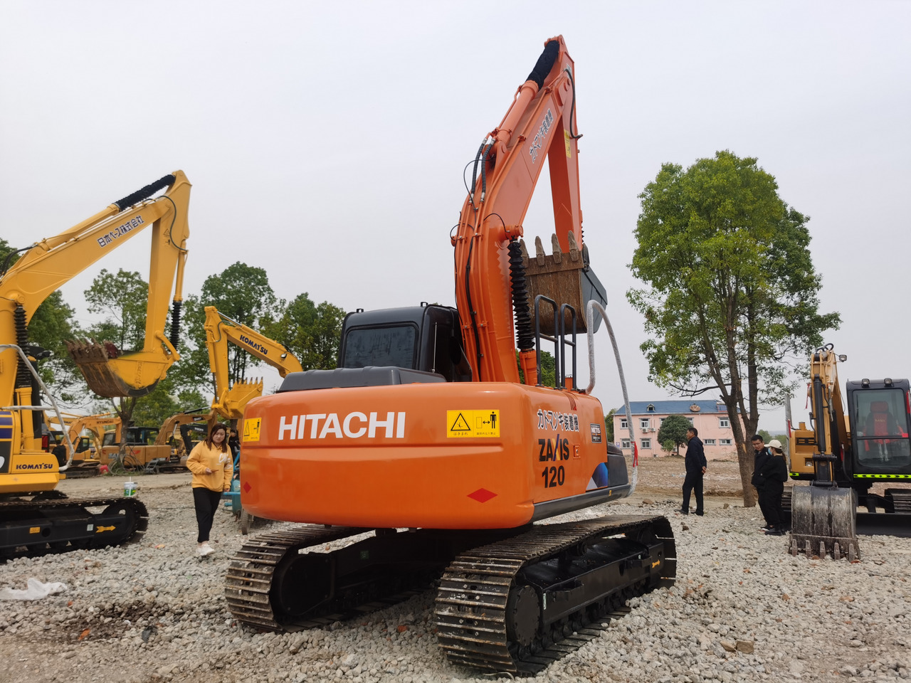 HITACHI ZX120 - Excavadora de cadenas: foto 4 HITACHI ZX120 - Excavadora de cadenas: foto 4