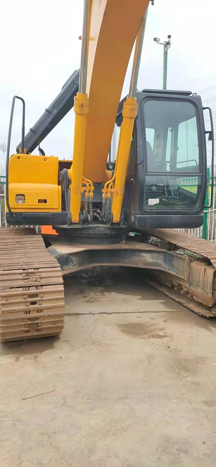 Excavadora de ruedas HYUNDAI R225LC-7: foto 6