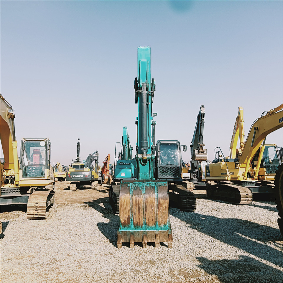 KOBELCO SK260D - Excavadora de cadenas: foto 2 KOBELCO SK260D - Excavadora de cadenas: foto 2
