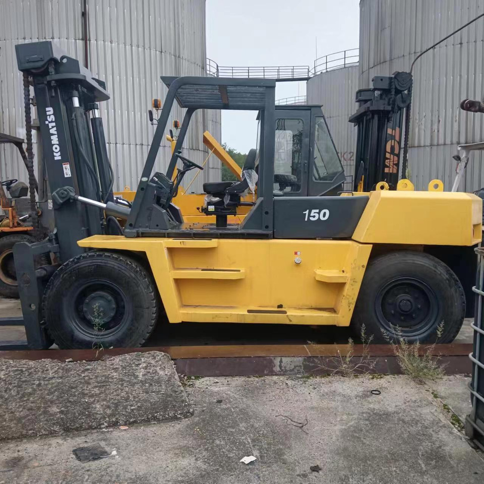 KOMATSU FD150 - Carretilla elevadora diésel: foto 1 KOMATSU FD150 - Carretilla elevadora diésel: foto 1