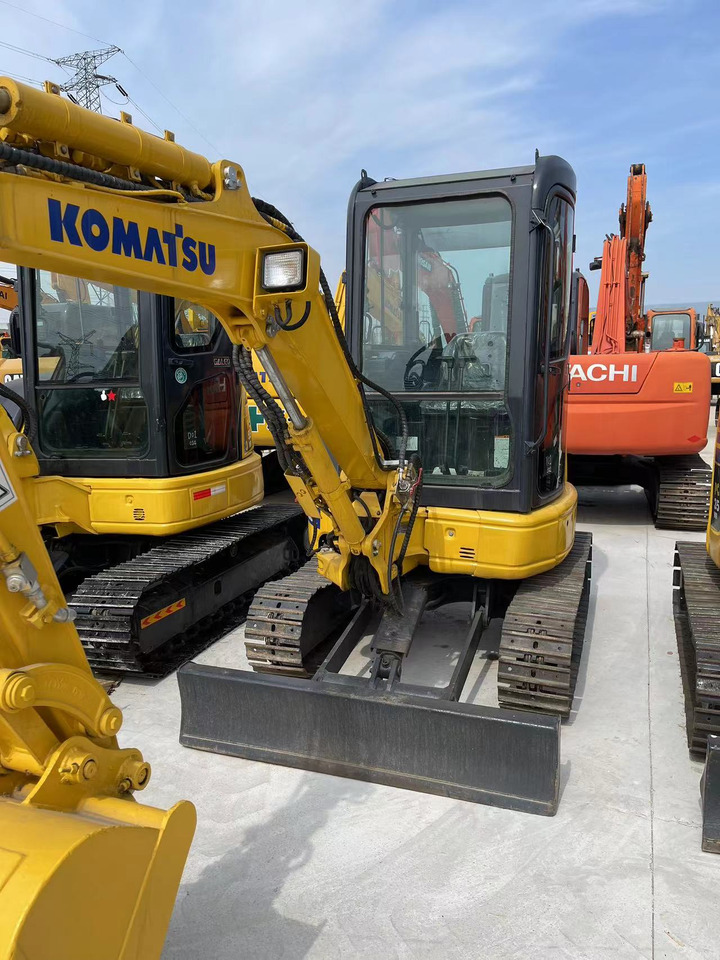 KOMATSU Mini Excavator PC30 Powerful and Efficient Yanmar Engine - Miniexcavadora: foto 2 KOMATSU Mini Excavator PC30 Powerful and Efficient Yanmar Engine - Miniexcavadora: foto 2