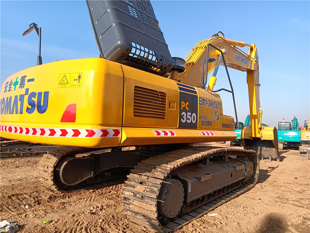 KOMATSU P350-7 - Excavadora de cadenas: foto 3 KOMATSU P350-7 - Excavadora de cadenas: foto 3
