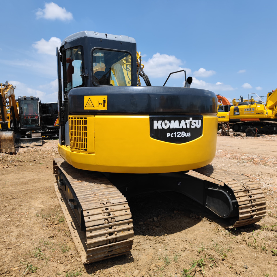 KOMATSU PC128US - Excavadora de cadenas: foto 4 KOMATSU PC128US - Excavadora de cadenas: foto 4