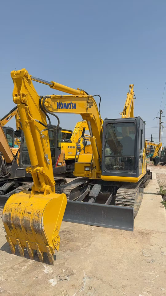 KOMATSU PC60 - Excavadora de cadenas: foto 4 KOMATSU PC60 - Excavadora de cadenas: foto 4