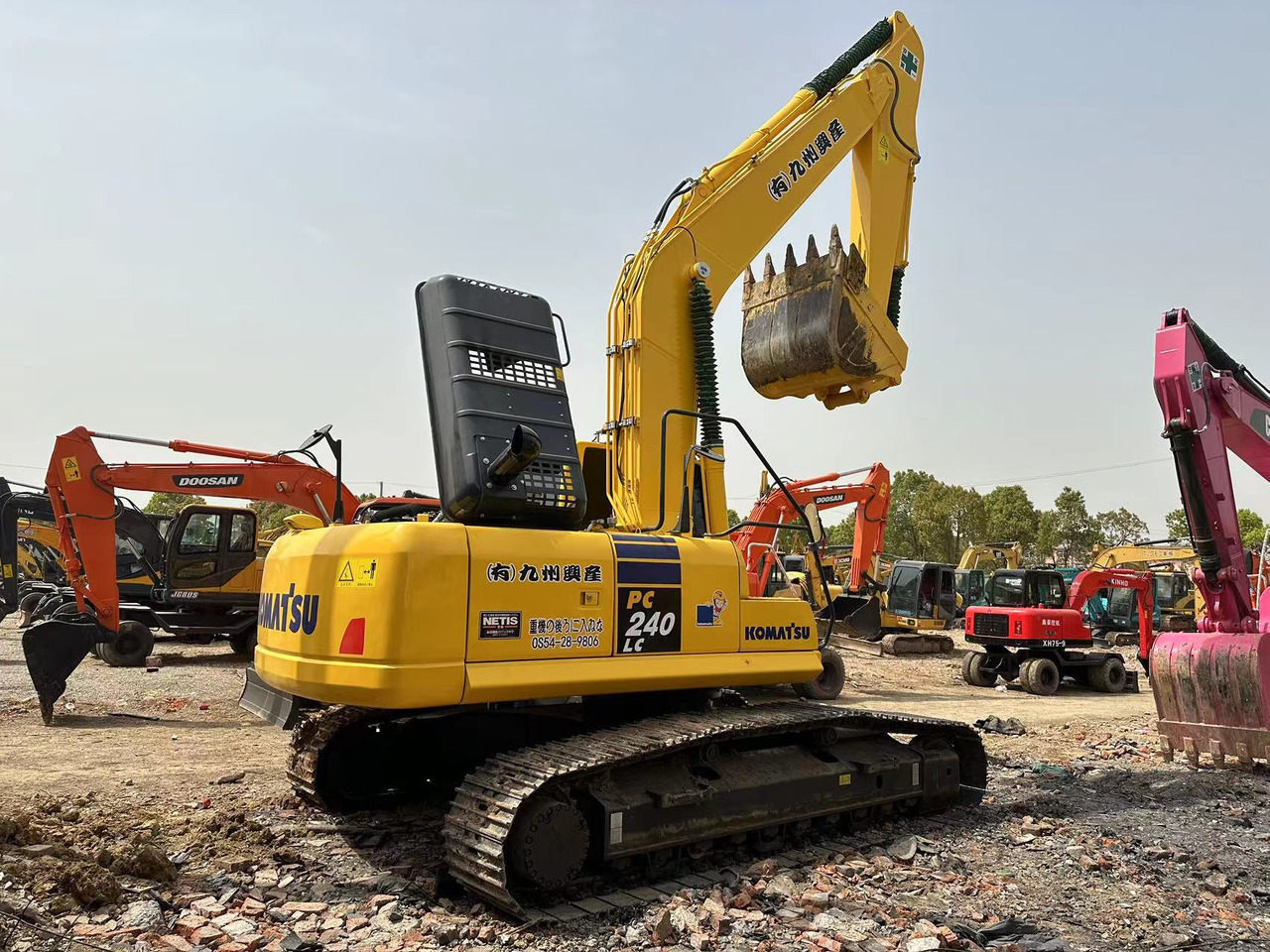 Komatsu Crawler excavator PC240 for Sale - Excavadora de cadenas: foto 1 Komatsu Crawler excavator PC240 for Sale - Excavadora de cadenas: foto 1