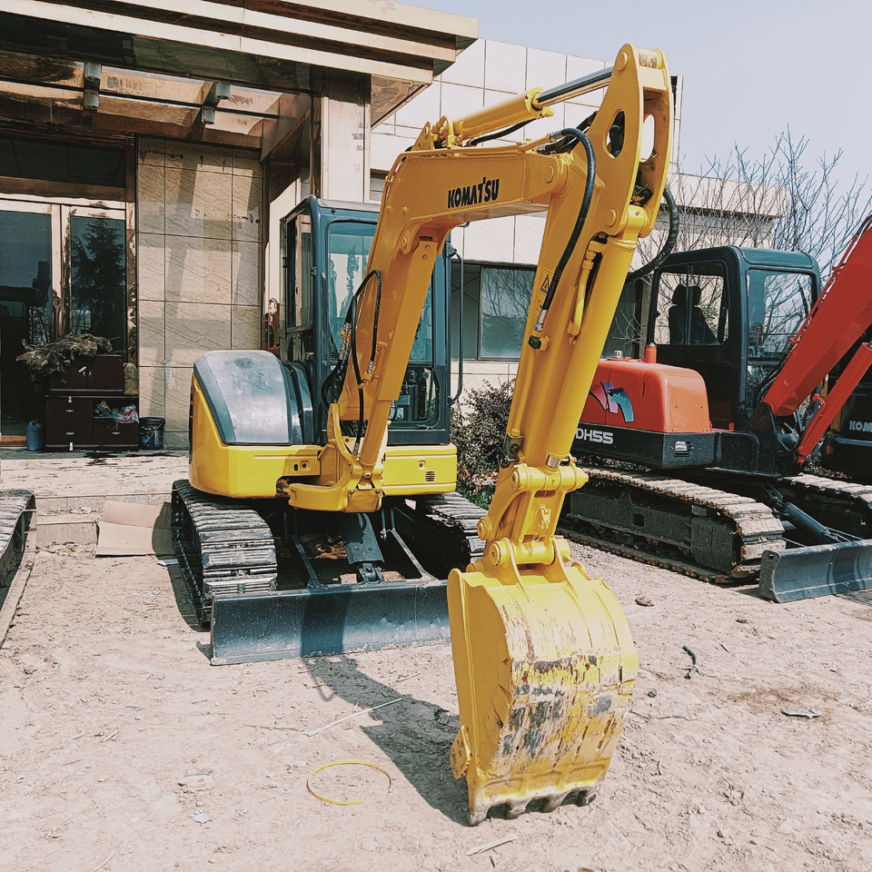 Komatsu Mini Excavation PC40MR - Miniexcavadora: foto 2 Komatsu Mini Excavation PC40MR - Miniexcavadora: foto 2