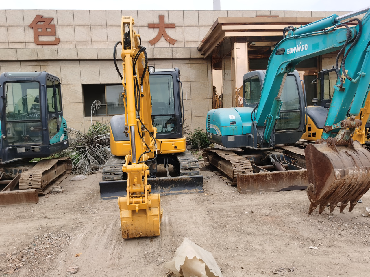 Komatsu Mini Excavator Pc40MR - Miniexcavadora: foto 2 Komatsu Mini Excavator Pc40MR - Miniexcavadora: foto 2