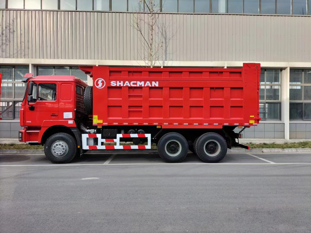 SHACMAN F3000 6X4 CLICK HERE FOR DISCOUNT - Camión volquete: foto 3 SHACMAN F3000 6X4 CLICK HERE FOR DISCOUNT - Camión volquete: foto 3