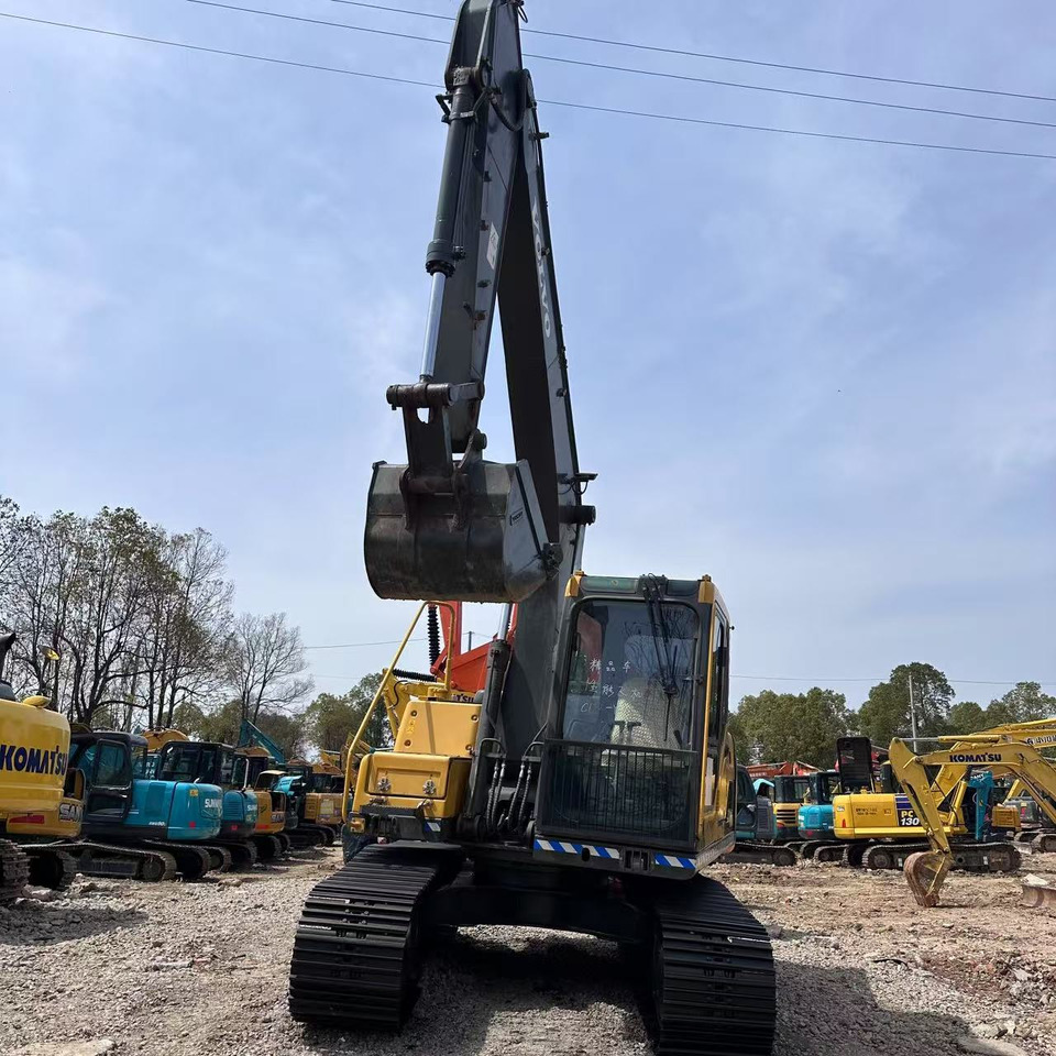 VOLVO EC140D - Excavadora de cadenas: foto 4 VOLVO EC140D - Excavadora de cadenas: foto 4