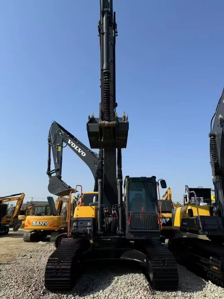 VOLVO EC240 - Excavadora de cadenas: foto 4 VOLVO EC240 - Excavadora de cadenas: foto 4