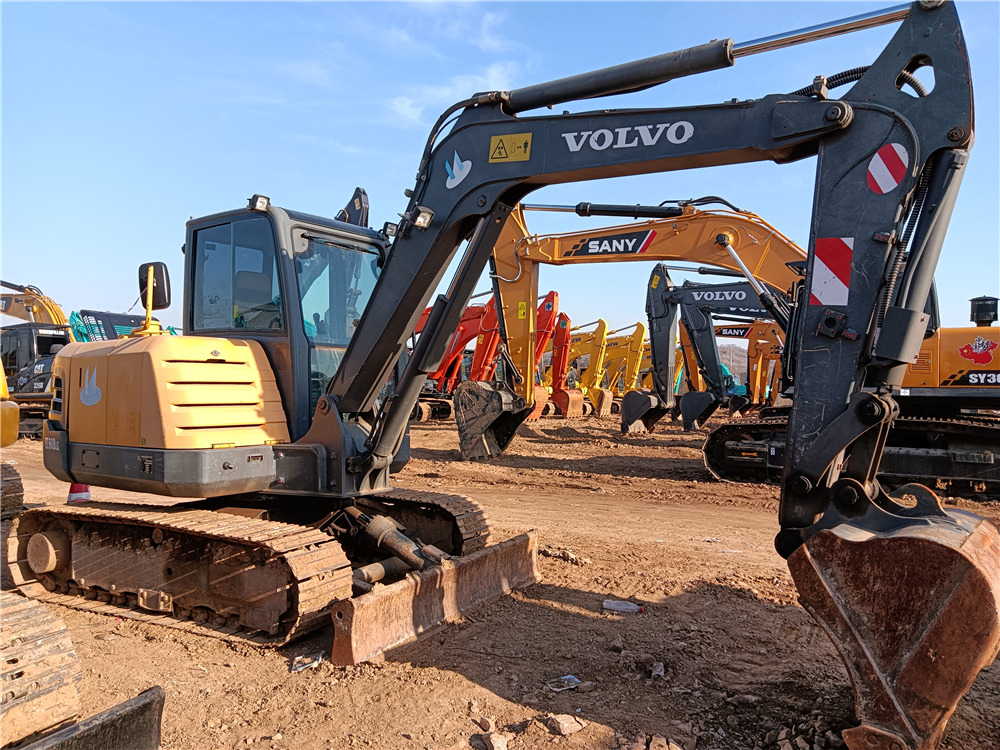 VOLVO EC60BLC - Excavadora de cadenas: foto 2 VOLVO EC60BLC - Excavadora de cadenas: foto 2