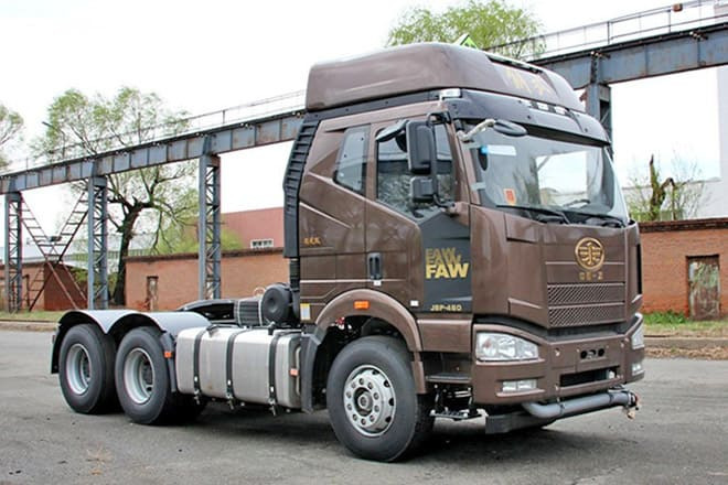 FAW Faw J6P 390 Truck New Model for Sale in Djibouti - Cabeza tractora: foto 2 FAW Faw J6P 390 Truck New Model for Sale in Djibouti - Cabeza tractora: foto 2