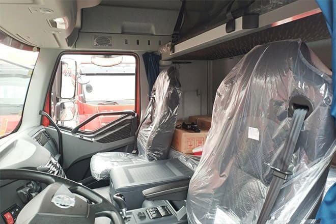 FAW New Faw J6P 420 Trucks for Sale in Cameroon - Cabeza tractora: foto 4 FAW New Faw J6P 420 Trucks for Sale in Cameroon - Cabeza tractora: foto 4