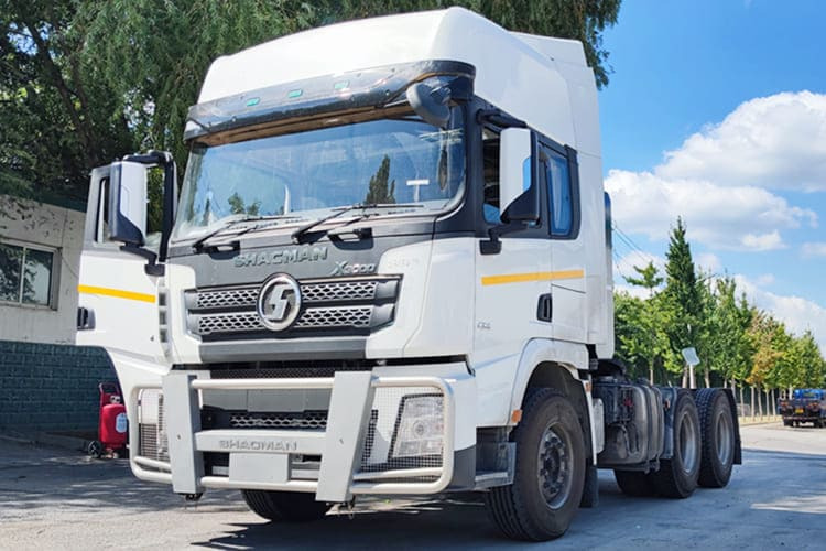 SHACMAN Shacman Tractor Truck for Sale in Saudi Arabia - Cabeza tractora: foto 2 SHACMAN Shacman Tractor Truck for Sale in Saudi Arabia - Cabeza tractora: foto 2