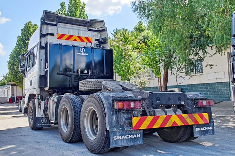 SHACMAN Shacman Tractor Truck for Sale in Saudi Arabia - Cabeza tractora: foto 3 SHACMAN Shacman Tractor Truck for Sale in Saudi Arabia - Cabeza tractora: foto 3