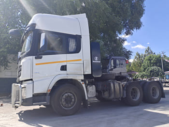 SHACMAN Shacman Truck Head for Sale in Namibia - Cabeza tractora: foto 2 SHACMAN Shacman Truck Head for Sale in Namibia - Cabeza tractora: foto 2