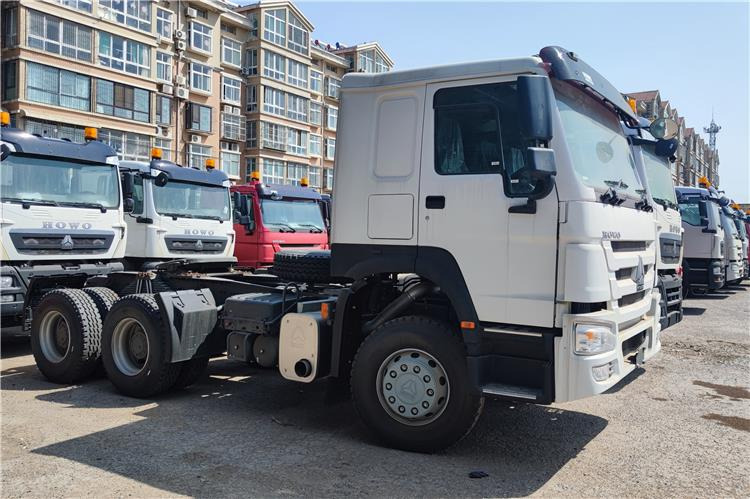 SINOTRUK Howo 400hp Truck Tractor Price with Weichai Engine In Guinea - Cabeza tractora: foto 2 SINOTRUK Howo 400hp Truck Tractor Price with Weichai Engine In Guinea - Cabeza tractora: foto 2