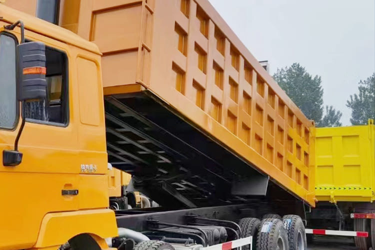 SHACMAN Shacman Truck F3000 for Sale in Zamibia - Camión: foto 5 SHACMAN Shacman Truck F3000 for Sale in Zamibia - Camión: foto 5