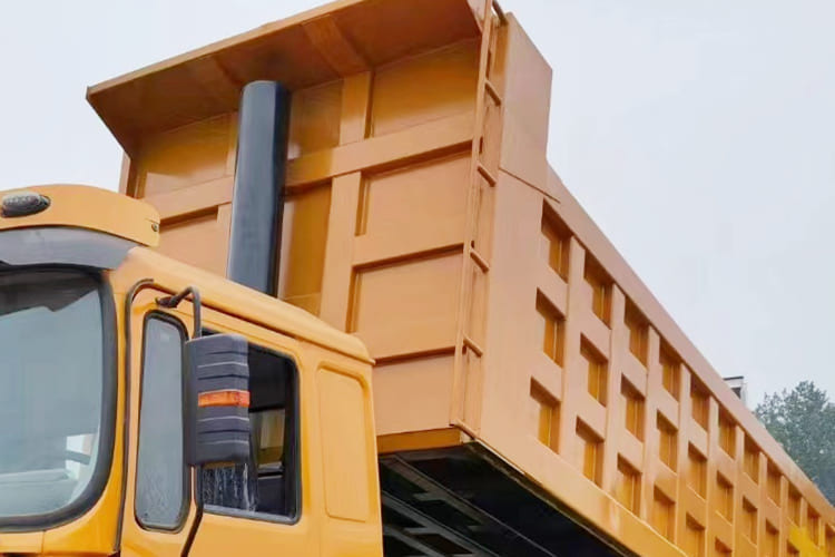 SHACMAN Shacman Truck F3000 for Sale in Zamibia - Camión: foto 4 SHACMAN Shacman Truck F3000 for Sale in Zamibia - Camión: foto 4