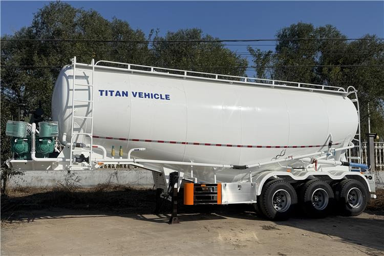 TITAN 3 Axle 50 Ton Dry Bulker Cement Tanker Trailer for Sale In Saudi Arabia - Semirremolque silo: foto 4 TITAN 3 Axle 50 Ton Dry Bulker Cement Tanker Trailer for Sale In Saudi Arabia - Semirremolque silo: foto 4