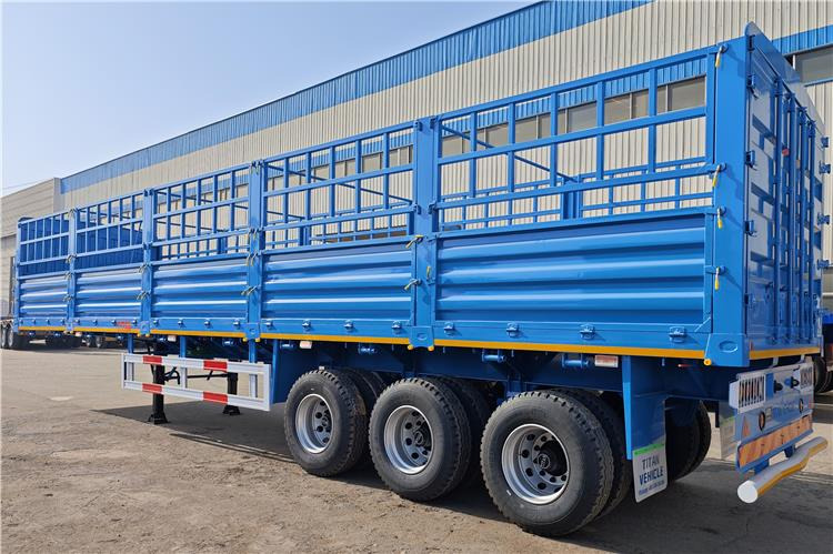 TITAN 3 Axle Livestock Semi Trailer for Sale In Kenya - Semirremolque transporte de ganado: foto 5 TITAN 3 Axle Livestock Semi Trailer for Sale In Kenya - Semirremolque transporte de ganado: foto 5