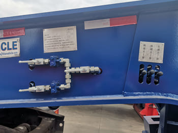 TITAN 80 Ton Lowboy Semi Trailer for Sale in Tanzania - Semirremolque góndola rebajadas: foto 4 TITAN 80 Ton Lowboy Semi Trailer for Sale in Tanzania - Semirremolque góndola rebajadas: foto 4