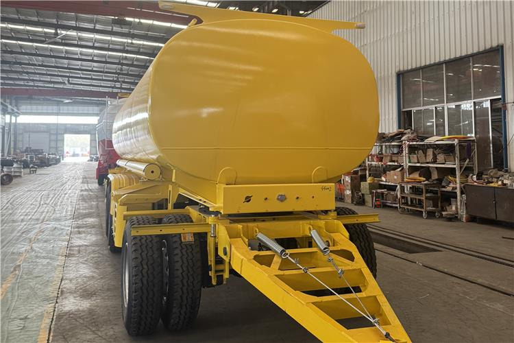 TITAN Drawbar Tanker Trailer for Sale In Guyana - Semirremolque cisterna: foto 3 TITAN Drawbar Tanker Trailer for Sale In Guyana - Semirremolque cisterna: foto 3
