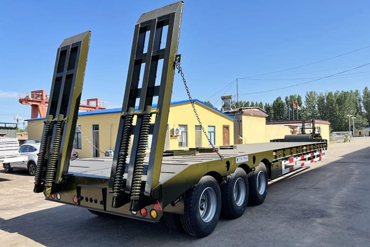 TITAN Low Bed Trailer Truck for Sale in Zambia - Semirremolque góndola rebajadas: foto 3 TITAN Low Bed Trailer Truck for Sale in Zambia - Semirremolque góndola rebajadas: foto 3