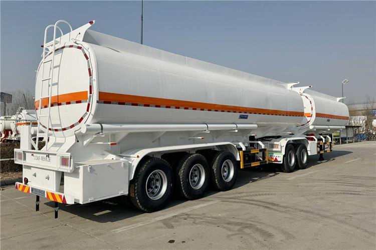 TITAN Superlink Fuel Tanker Trailer for Sale In Anglo - Semirremolque cisterna: foto 1 TITAN Superlink Fuel Tanker Trailer for Sale In Anglo - Semirremolque cisterna: foto 1