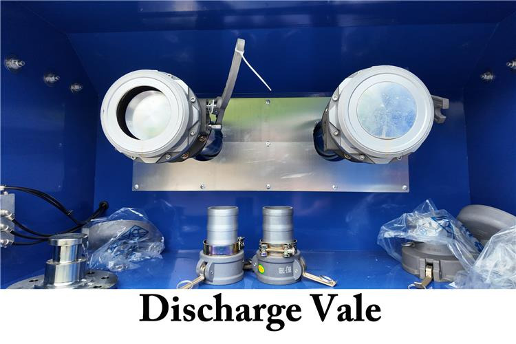 TITAN Tri Axle 45000 Liters Plam Oil Tanker Trailer Price for Sale In Ghana - Semirremolque cisterna: foto 2 TITAN Tri Axle 45000 Liters Plam Oil Tanker Trailer Price for Sale In Ghana - Semirremolque cisterna: foto 2