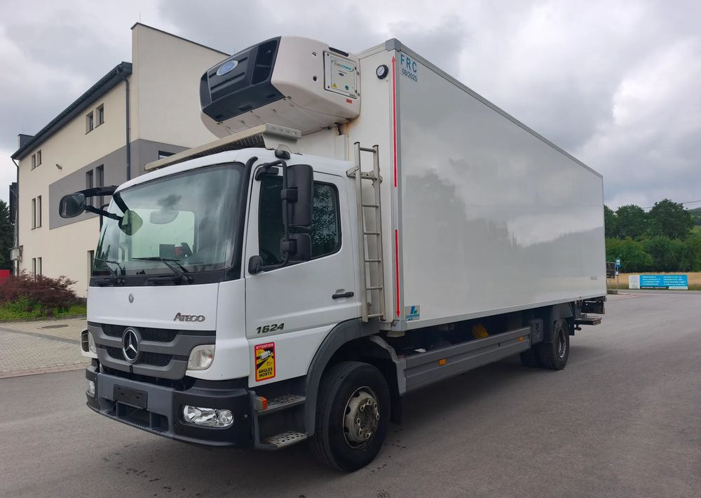 Mercedes-Benz Atego 1624 - Camión frigorífico: foto 1 Mercedes-Benz Atego 1624 - Camión frigorífico: foto 1