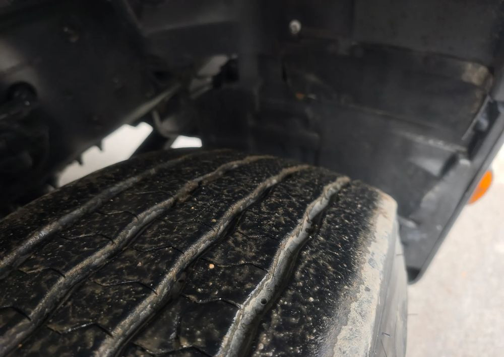 Renault Gama D 26.320 skrzynia hds palfinger PK15500 - Camión caja abierta, Camión grúa: foto 3 Renault Gama D 26.320 skrzynia hds palfinger PK15500 - Camión caja abierta, Camión grúa: foto 3