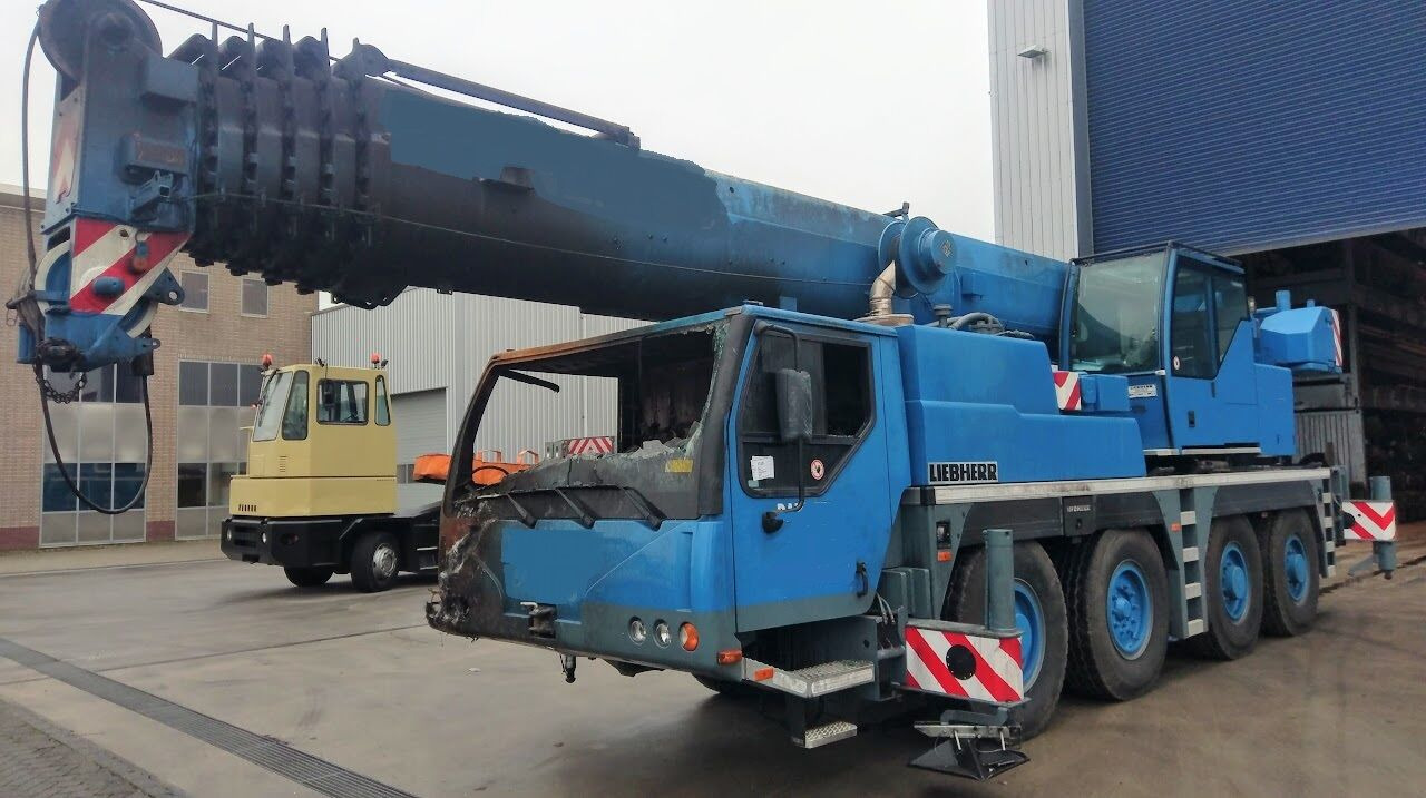 Liebherr LTM 1070-4.1 - Autogrúa: foto 1 Liebherr LTM 1070-4.1 - Autogrúa: foto 1